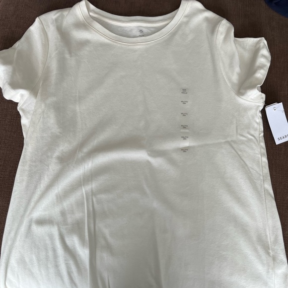 Ladies tops - Picture 13 of 15